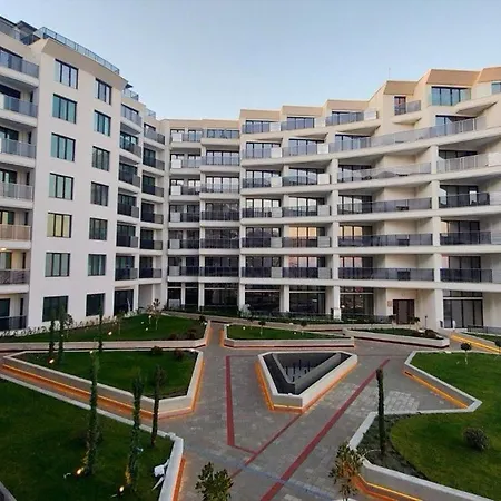 Skyline 44 Apartment *