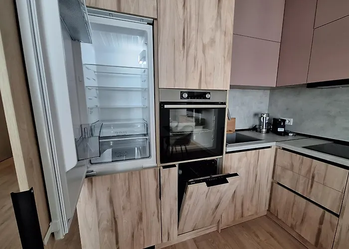 Skyline 44 Apartment